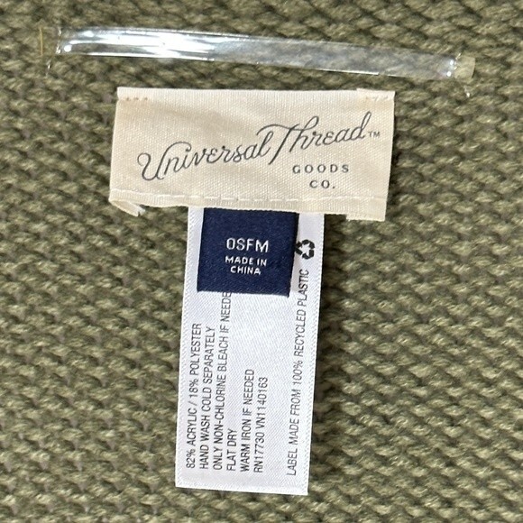 Universal Thread Green and Cream Waterfall Sweater - Picture 2 of 6